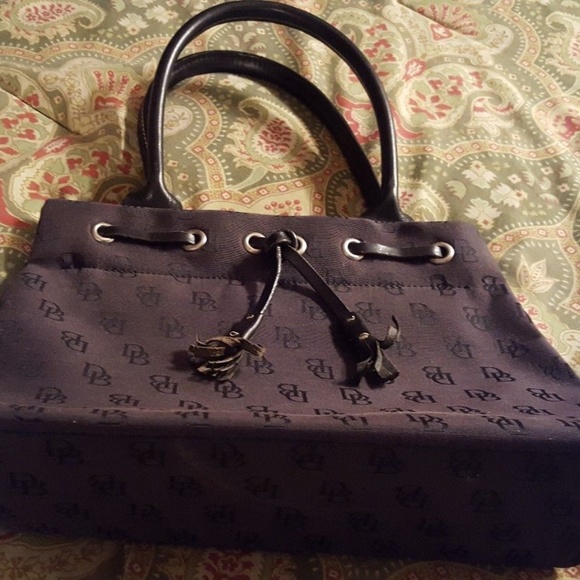 Black dooney & bourke purse Clearance